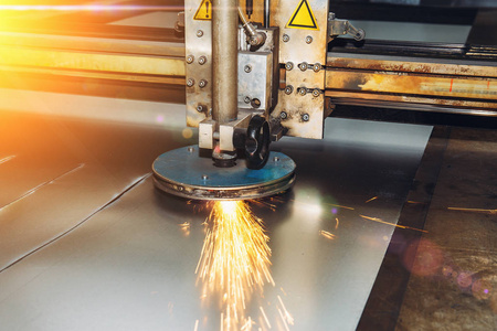 探秘工业之美 金属切割与焊接设备的制造艺术